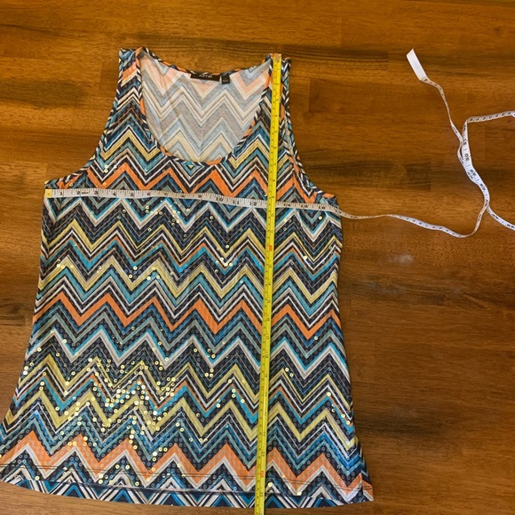 Apt. 9 top women’s large multi color tank top chevron pattern sequins bright - Picture 2 of 6